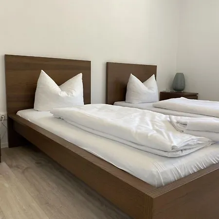 Sad151 Moderne Monteurwohnung Mit Balkon By Interhome *
