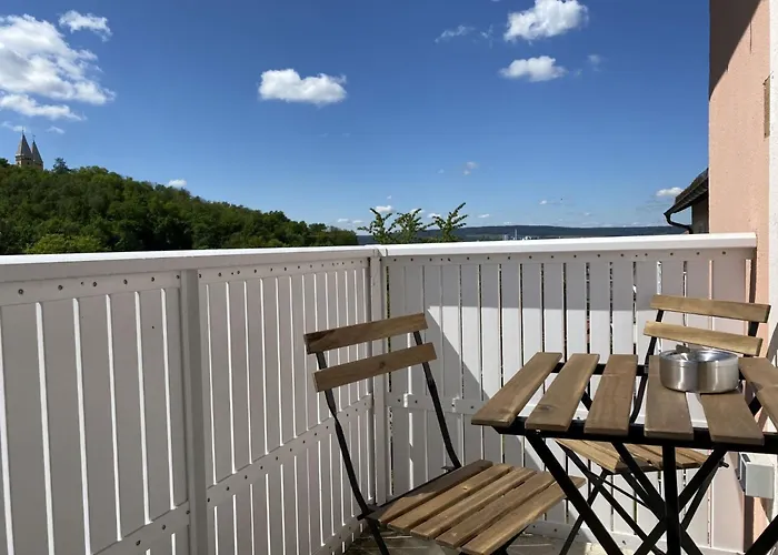 Sad151 Moderne Monteurwohnung Mit Balkon By Interhome Apartament